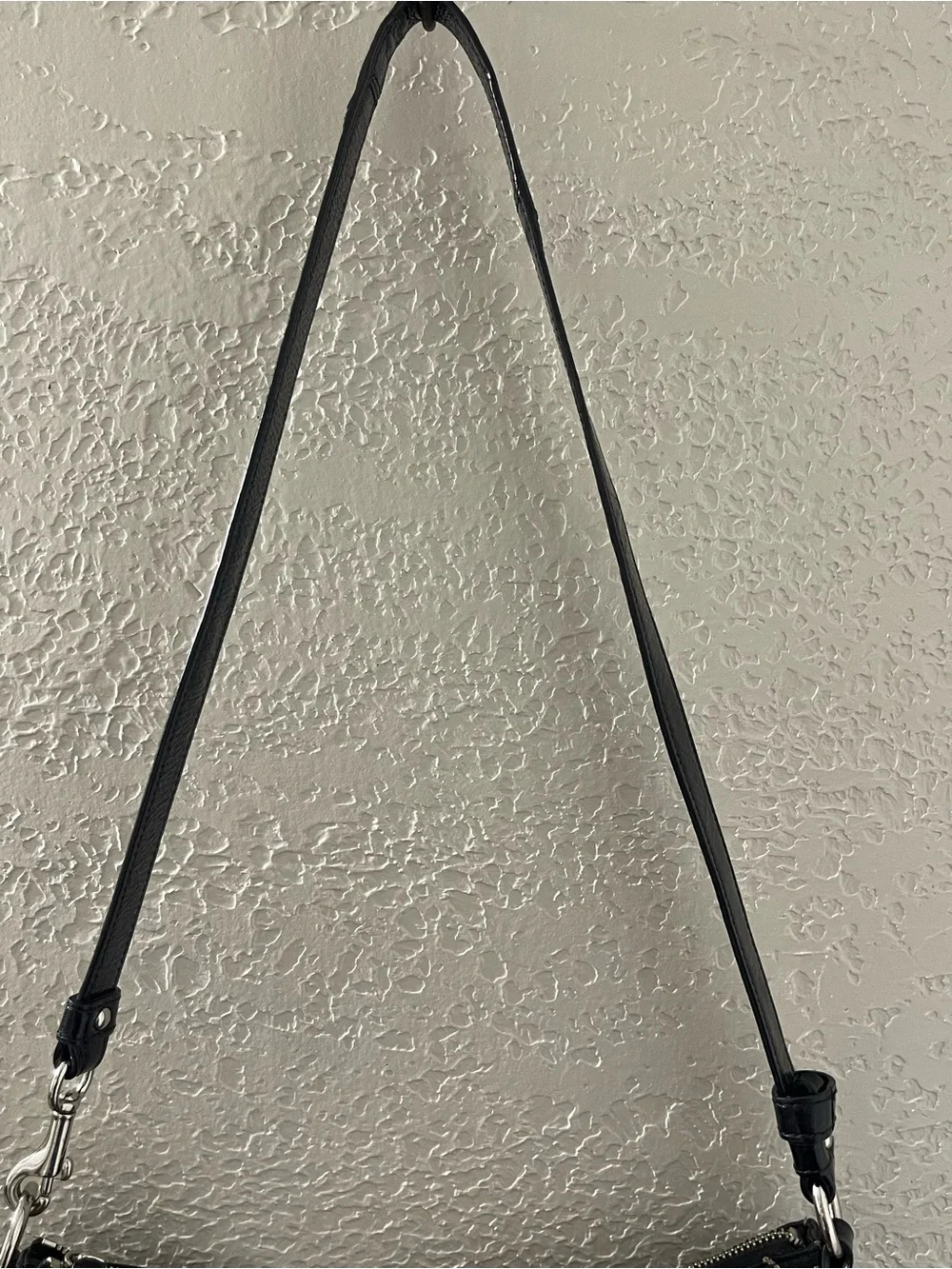 Vintage Y2K Coach Black and Cream Signature Shoulder Bag